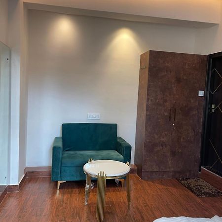 The Taaj Inn Bangalore Exteriör bild